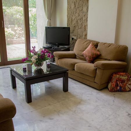 Hermitage Suites Koregaon Park Garden & Terrace Room Pune Exterior photo