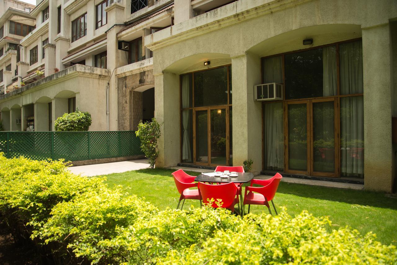 Hermitage Suites Koregaon Park Garden & Terrace Room Pune Exterior photo